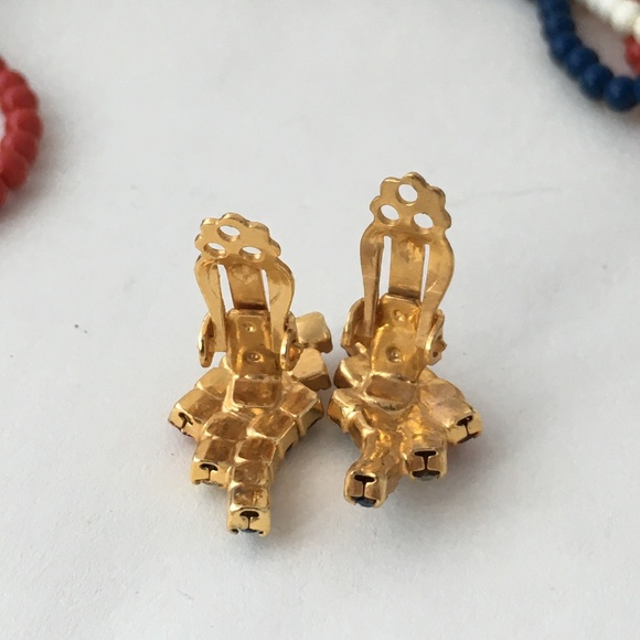 Vintage Red White & Blue American Clip Earrings - Picture 6 of 8